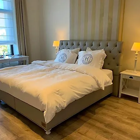 The Hamptons Boutique Bed & Breakfast Gent