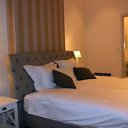 The Hamptons Boutique Bed & Breakfast Gent