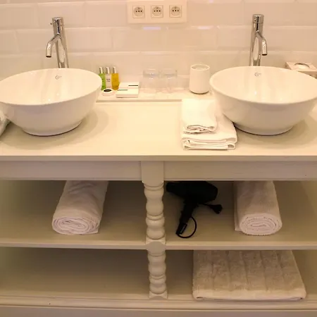 Bed and Breakfast The Hamptons Boutique 2*