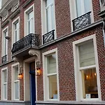 The Hamptons Boutique 4* خنت
