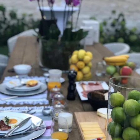 The Hamptons Boutique Gent